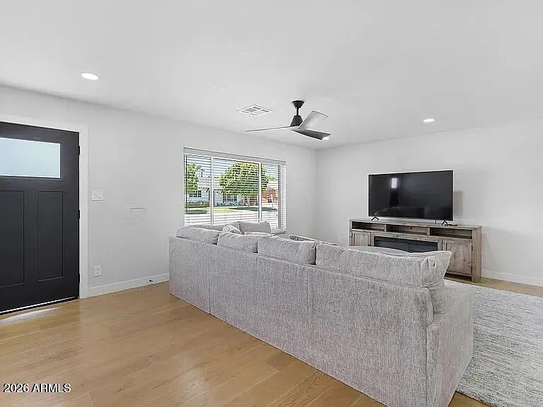 8626 E Roanoke Ave — Photo 3