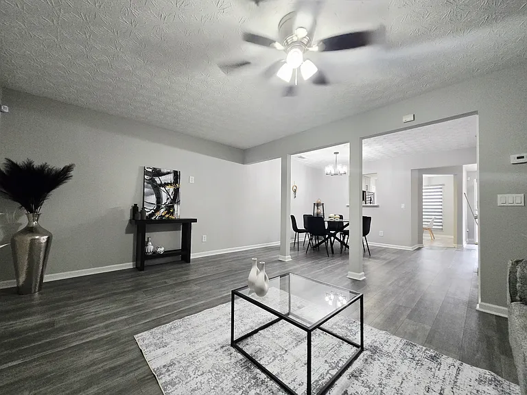 2430 Piering Dr — Photo 33