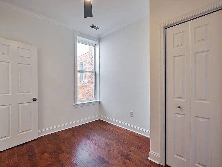 727 13th St NE — Photo 26