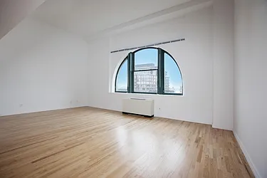 Rented by Space Marketing Shop