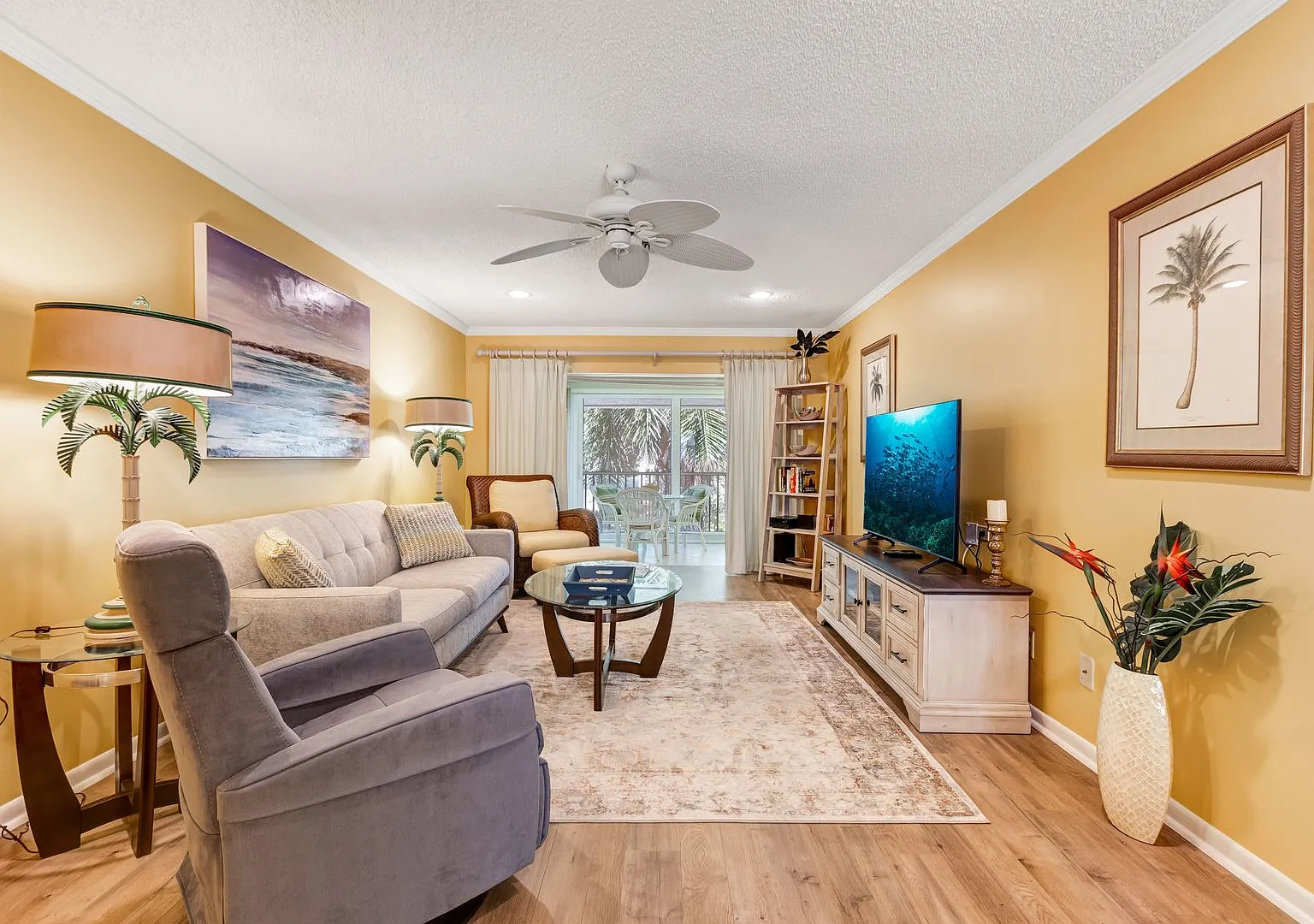 ** Park Shore ** 2 Bed / 2 Bath - Condo - 55+ Community - Seasonal Or Short Term Rental — Photo 2