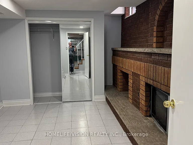 492 Raymerville Dr #BASEMENT — Photo 10