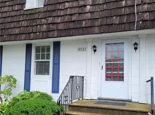 8511 Sheridan Dr, Williamsville, NY 14221