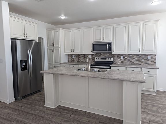 2nd image of 312 E Oneil Dr #4BHN6W
