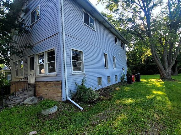 2nd image of 27156 Blum St