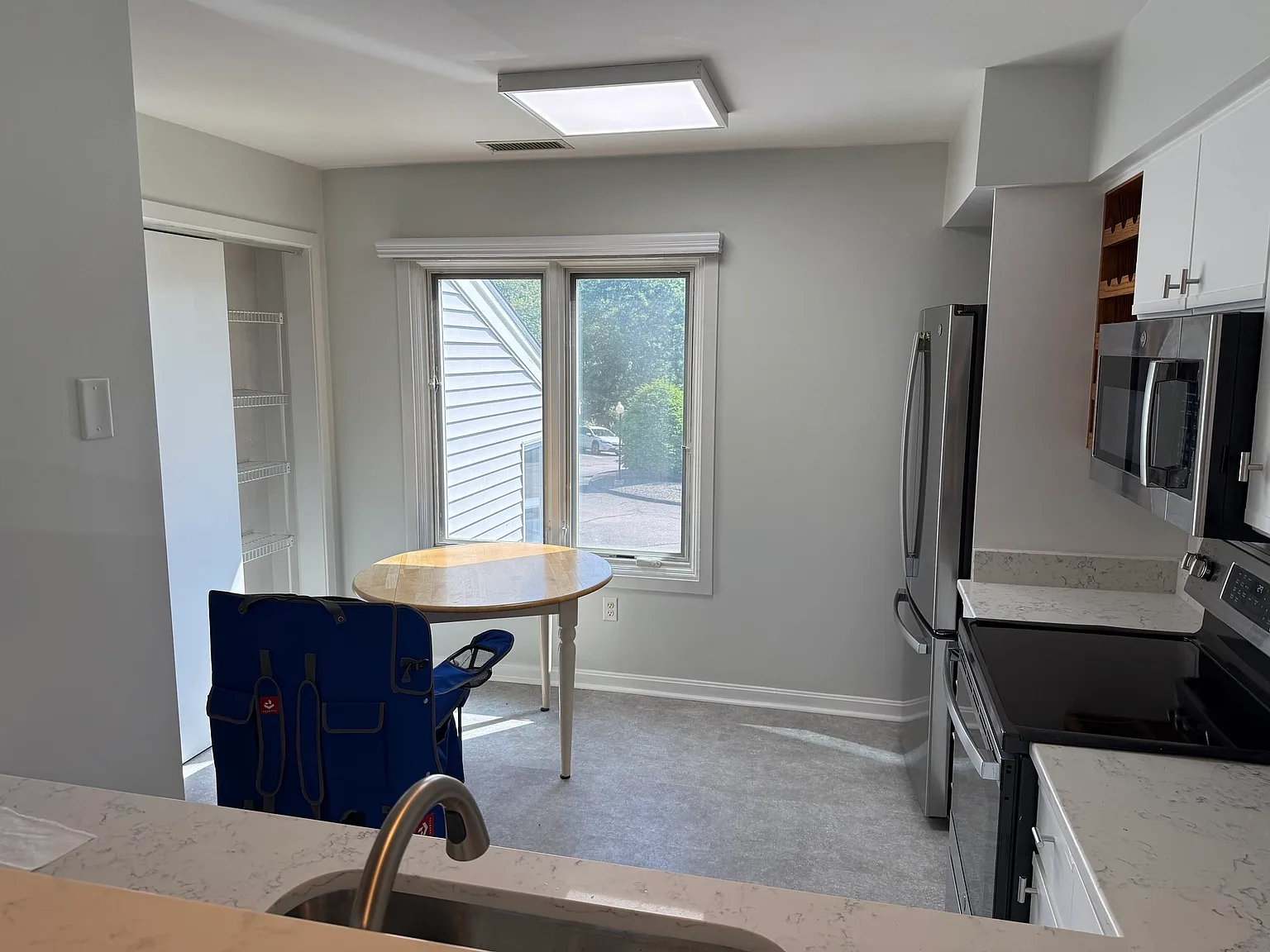2 bed, 1135 sqft, $2,500 — Photo 4