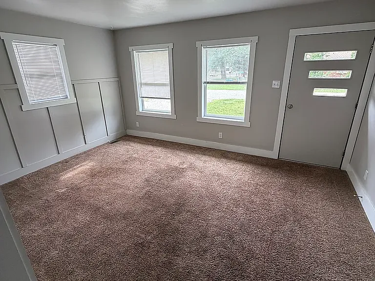 503 N Harrison St — Photo 5