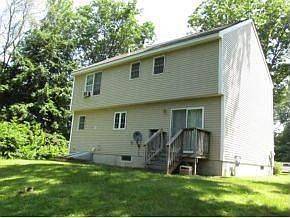 3rd image of 21 Peaslee Dr