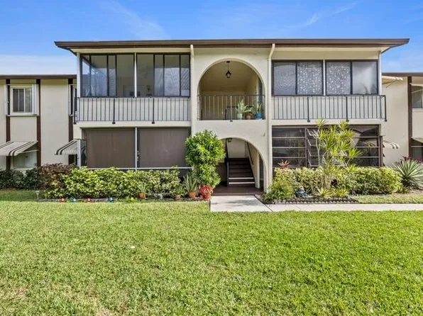 5905 La Pinata Boulevard #C-2, Greenacres, FL 33463