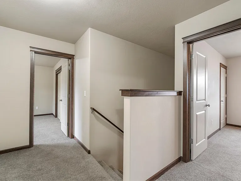 3091 N Sherwood Dr — Photo 19