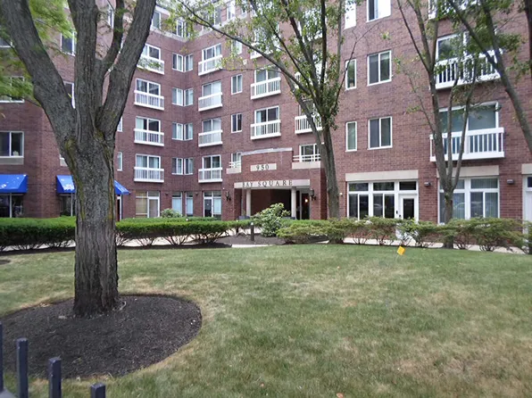 950 Massachusetts Ave, Cambridge, MA