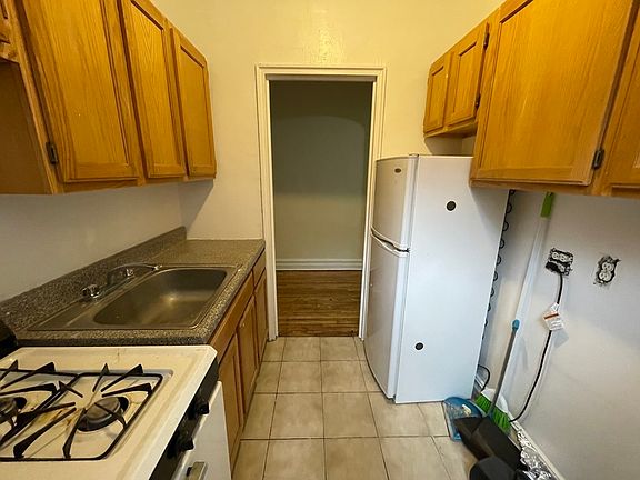 5th image of 25 Lefferts Ave #4V