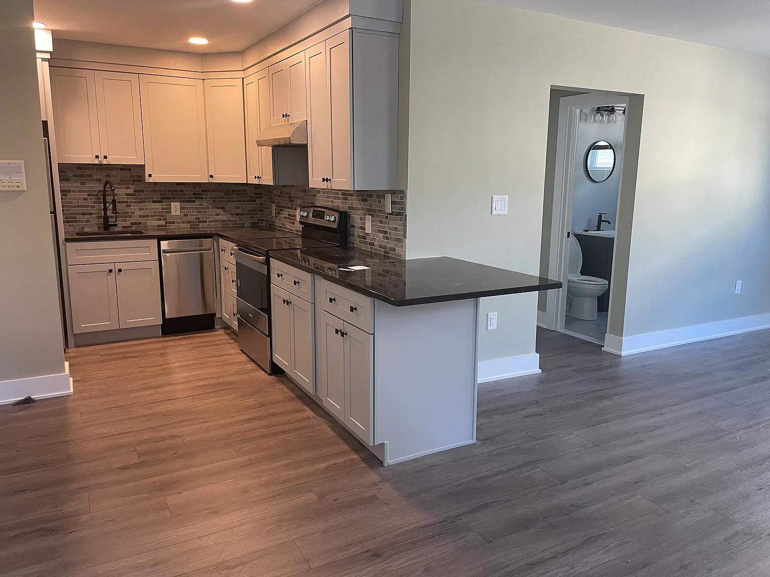 1 bed, 790 sqft, $2,700 — Photo 1