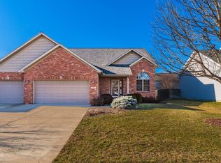 1711 Fraser Dr, Normal, IL 61761