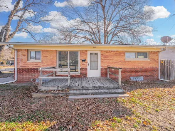 446 N Colby St, Valley Center, KS 67147