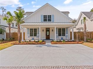 45 Orchard Rd, Saint Simons Island, GA 31522