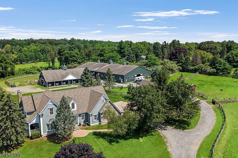 1st image of 579 Goritz Road