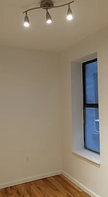 Rented by Crosstown Apartments NYC | media 27