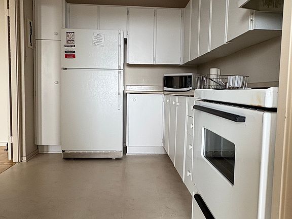 4th image of 265 Poulin Ave N #409
