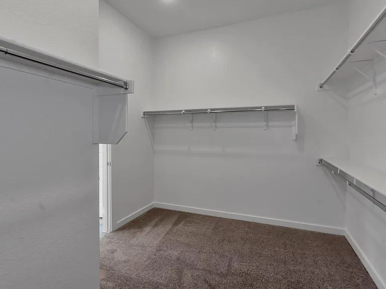 6037 Amalea Ln — Photo 26