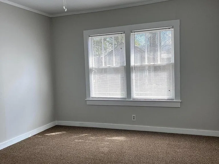 1509 Bowen Ave — Photo 8