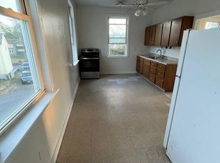 33 Saybrook Rd #A8, Middletown, CT 06457