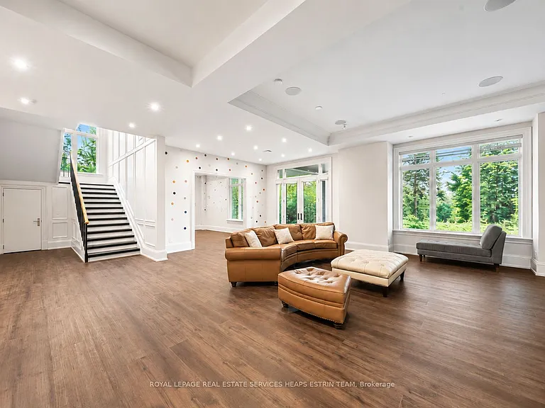 76 Cedar Ridge Rd — Photo 35