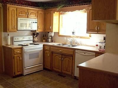 5th image of 15 Fairbrook Ln