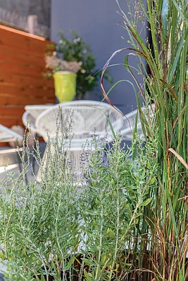 Sold by The InHouse Group | media 29