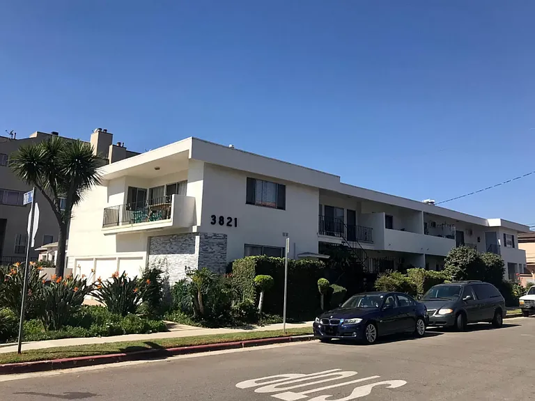 3821 Wasatch Ave — Photo 2