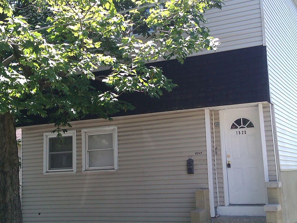 1st image of 1525 E 93rd St #1