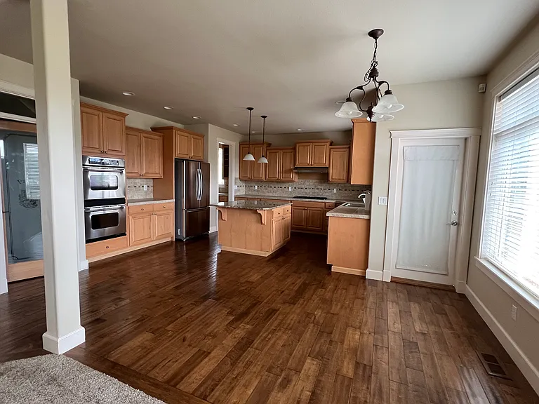 1122 24th St NW — Photo 11