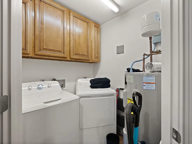 1 Charlotte Pl #6 — Photo 9