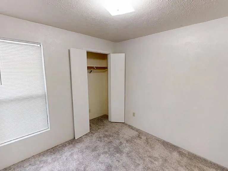 3054 Carroll Dr — Photo 10
