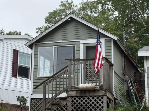 24 Dock Road #22, Gilford, NH 03249