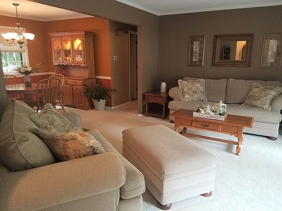 2nd image of 3207 Sheral Ct
