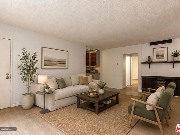3rd image of 912 Hilldale Ave APT 3