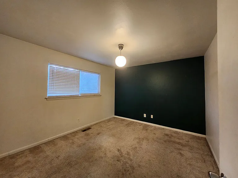 3123 & 3125 Navajo Dr — Photo 6