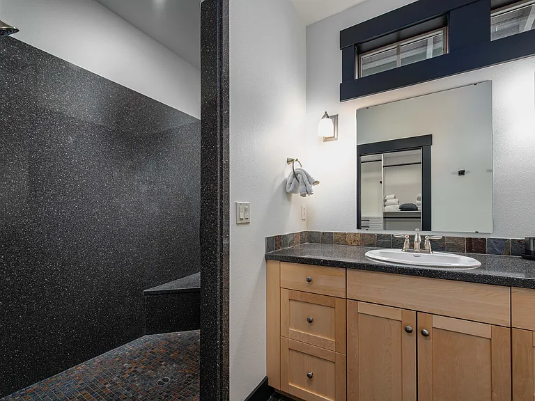 2340 NW Bens Ct — Photo 16