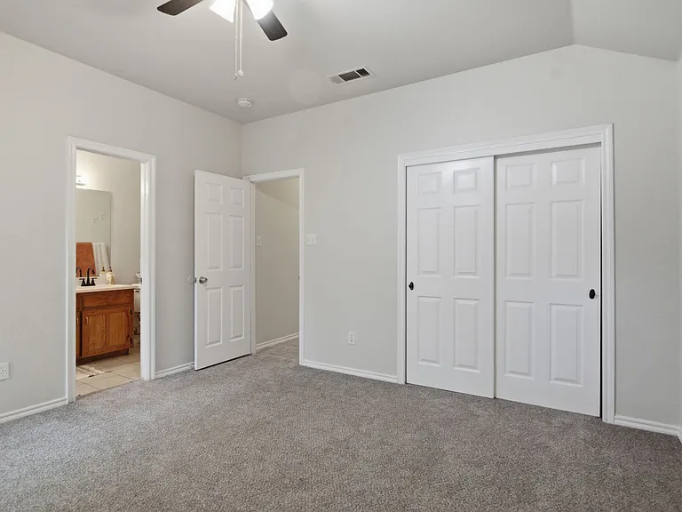 6317 Rockhaven Dr — Photo 14