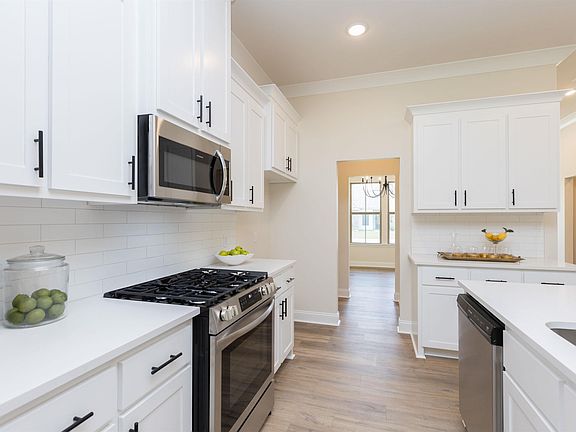5th image of 9838 Cane Mill Rd
