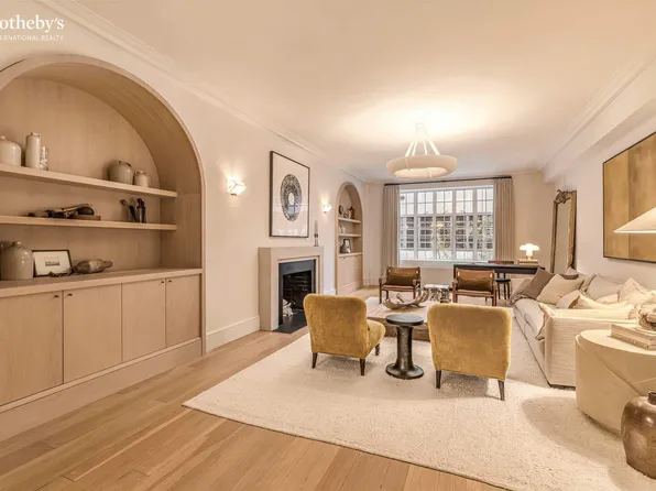 116 East 68th Street 5B image 1 of 14