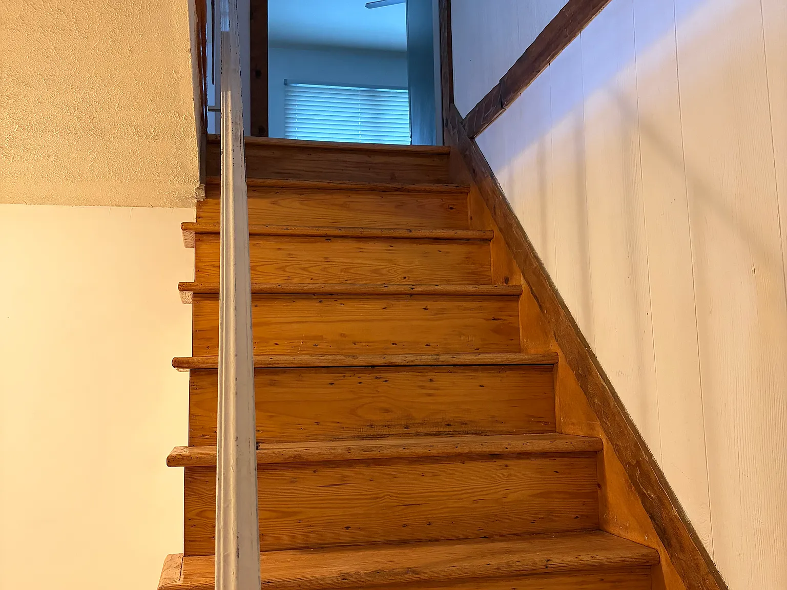 3 bed, $3,000 — Photo 2