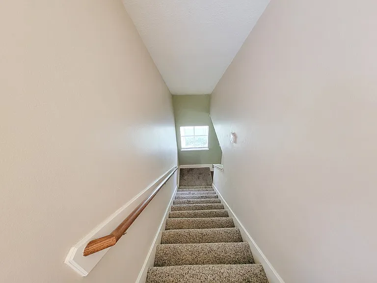 9607 Farrell Dr — Photo 22