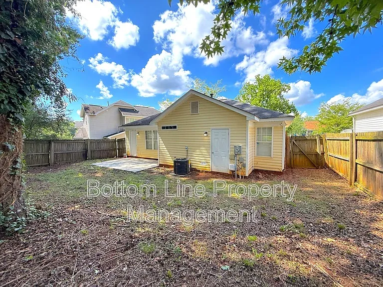 3715 Bullard St — Photo 20