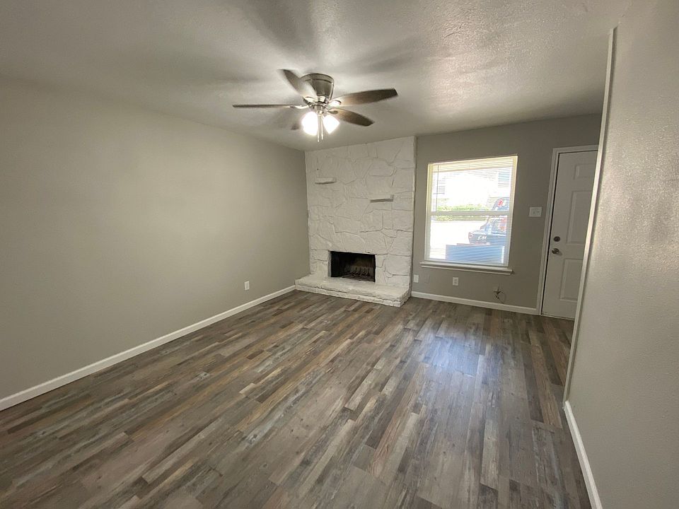 1st image of 1607A Sun Valley Dr #4bd0507f2