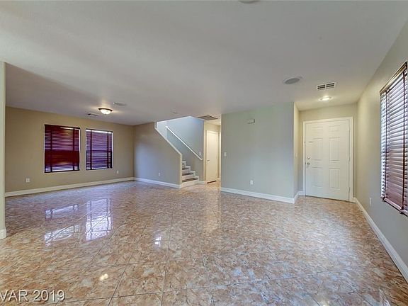3rd image of 11079 Tuscolana St