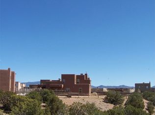 4764 Arroyo Risueno, Santa Fe, NM 87507