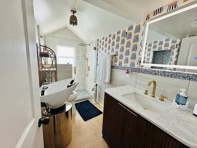 400 N Oxford Ave — Photo 47