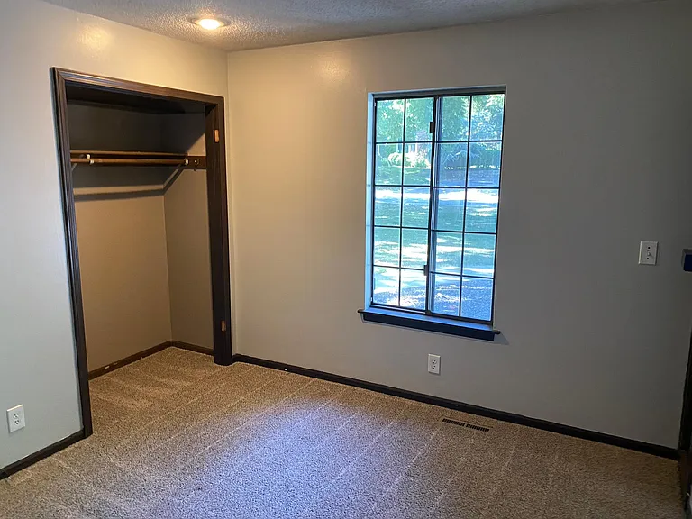 Bedroom 3 - Main Floor